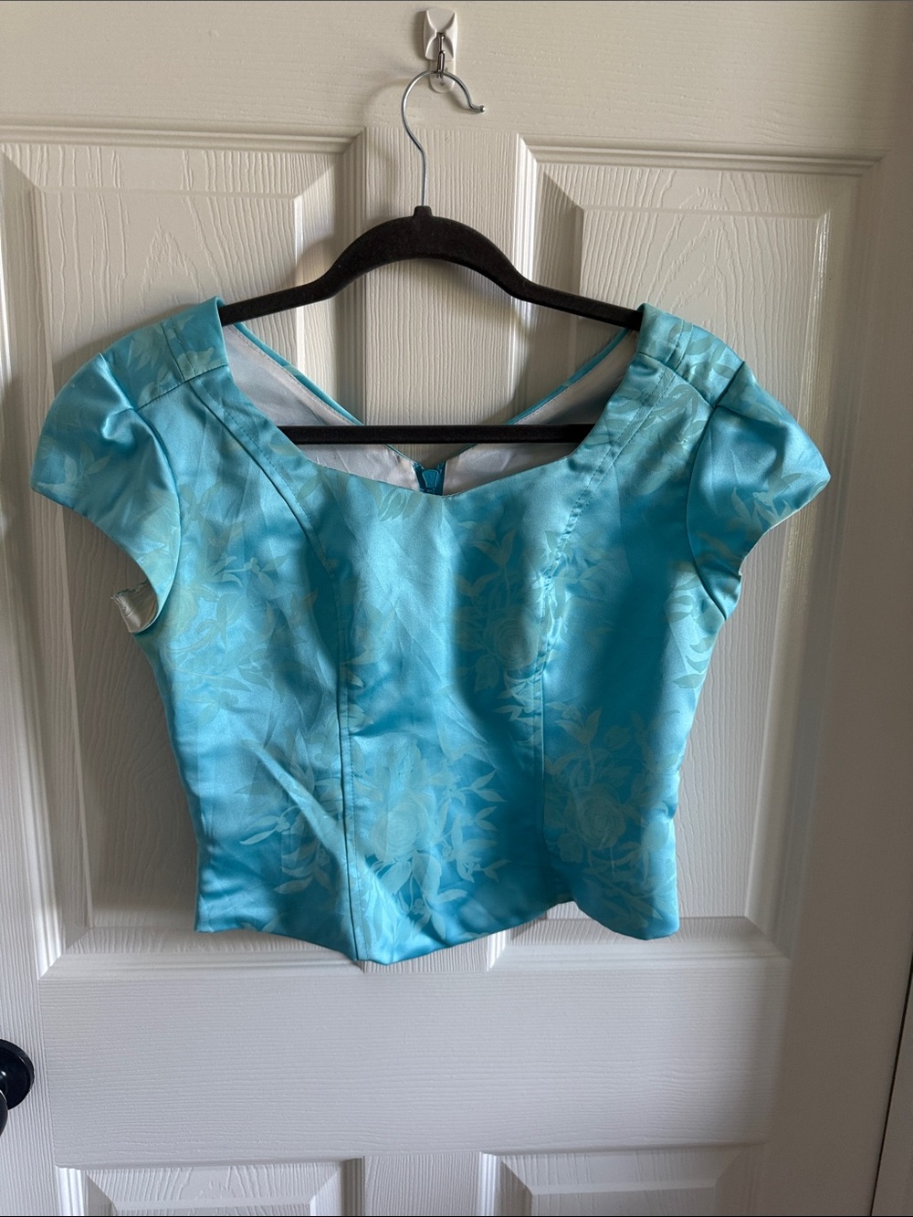 Women’s Aqua Floral Satin Short Sleeve Top